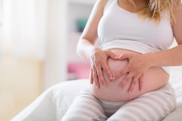 Viral Vaginal Infections and Pregnancy